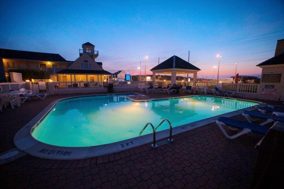 Hotel Hatteras Island 2*